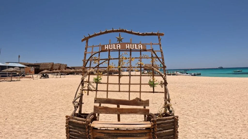 Hula Hula Beach Escape
